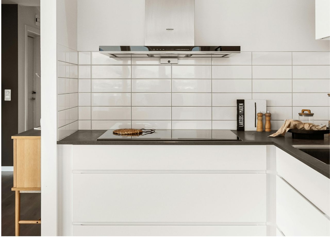 Maximize Space in a Narrow DC Rowhouse Kitchen